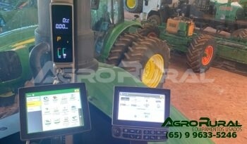 
									Trator John Deere 9520R Série 9R cheio								