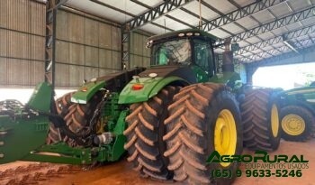 
									Trator John Deere 9520R Série 9R cheio								