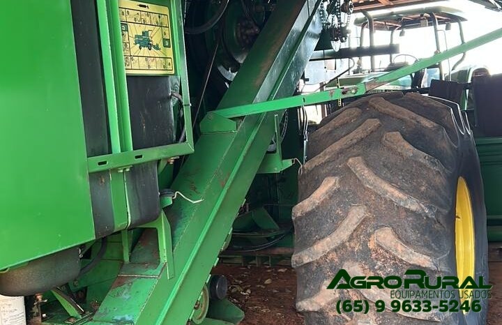 
								Colheitadeira SLC John Deere 19 Pes cheio									