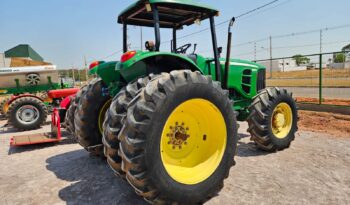 
									Trator John Deere 6145J / 140 CV cheio								